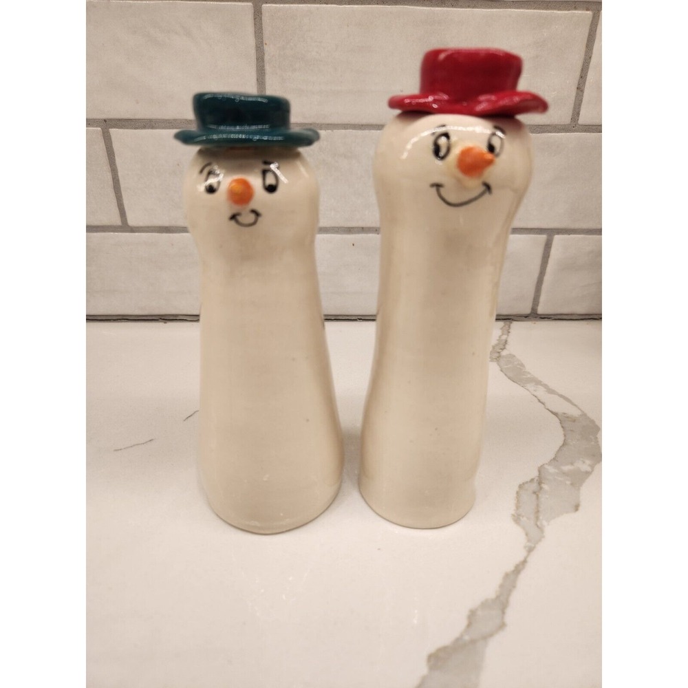 2 Ceramic Art Pottery Snowman Figurines Red And Green Hats Stamped K.O.H.